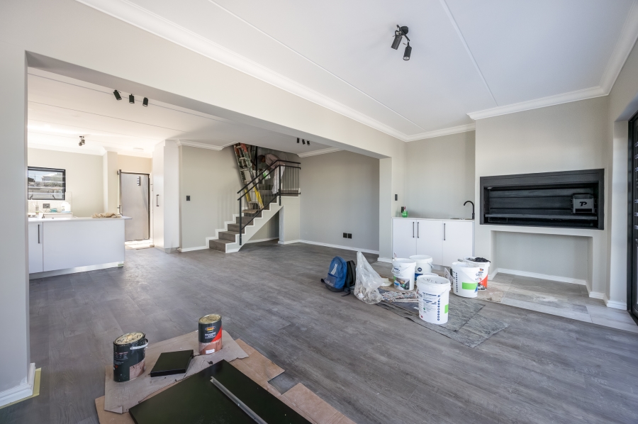 3 Bedroom Property for Sale in Brackenfell South Western Cape